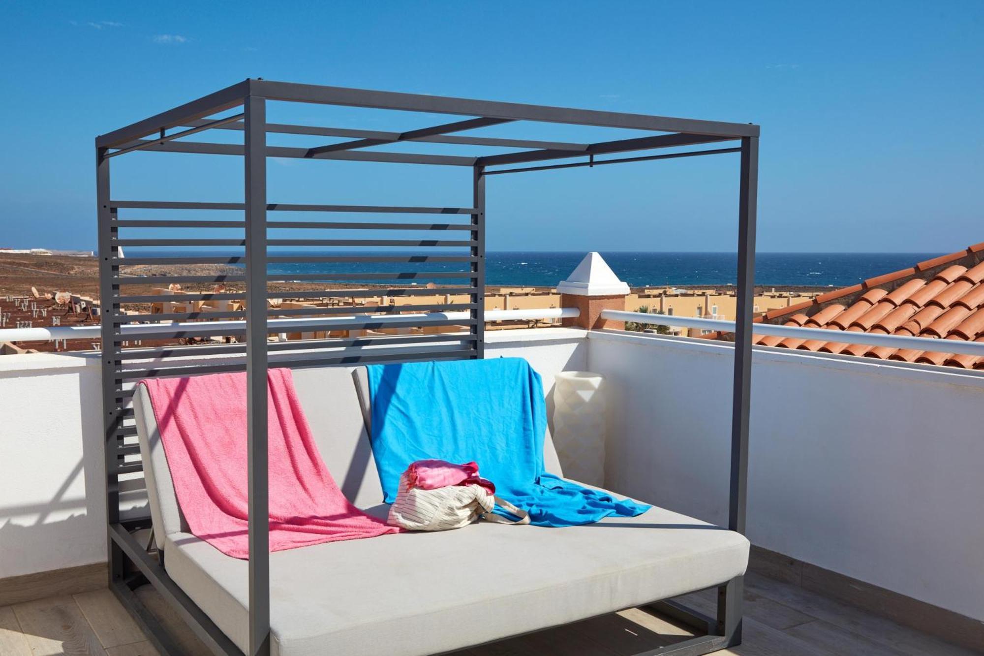 Chatur Costa Caleta