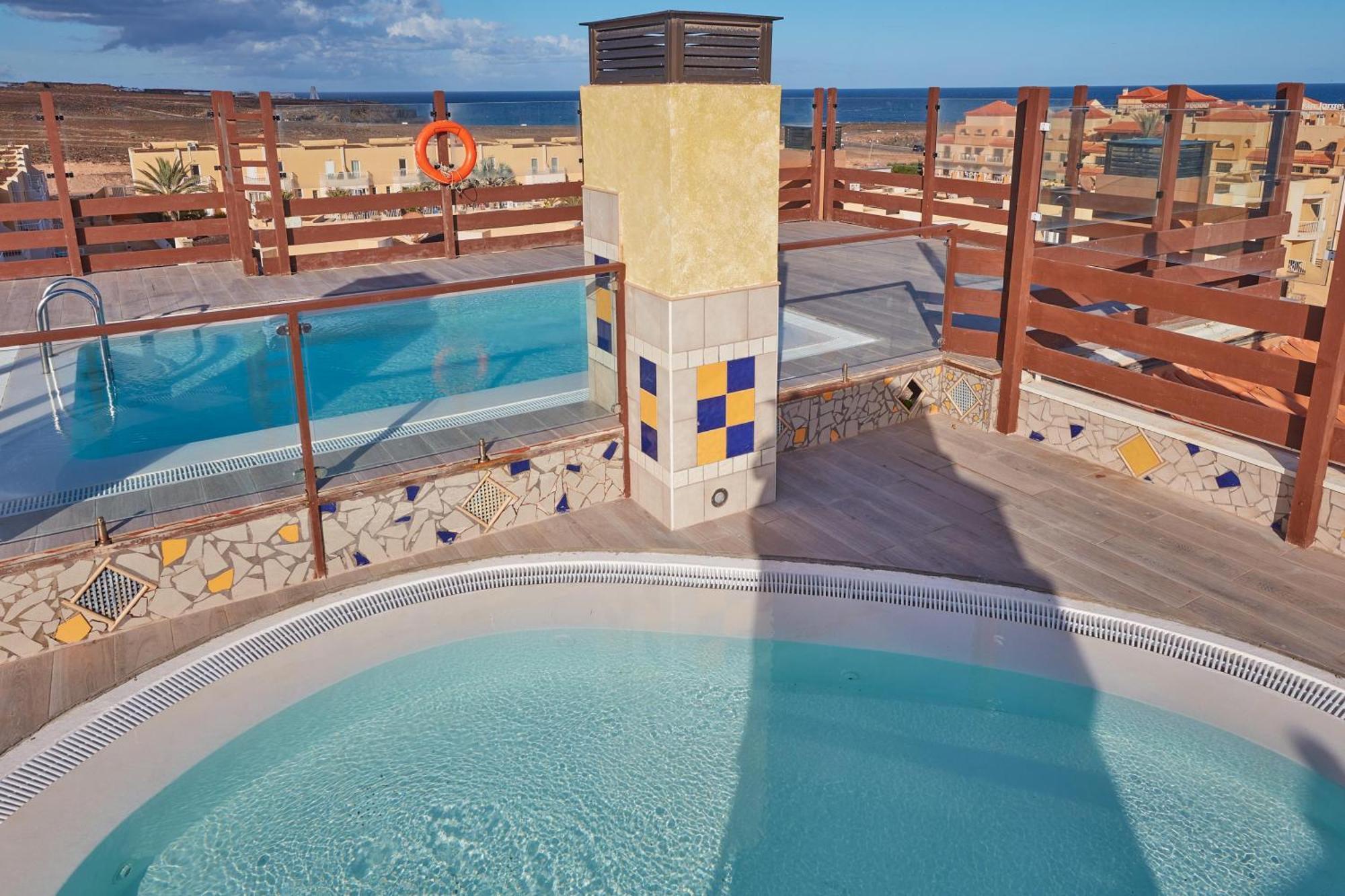 Hotel Chatur Costa Caleta 3*